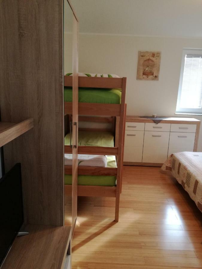 Apartments Milena Pinezići Exteriör bild